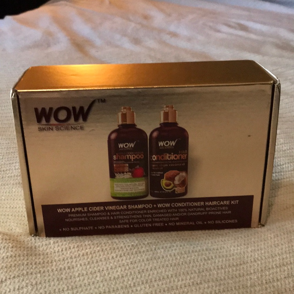 WOW apple cider vinegar shampoo + conditioner